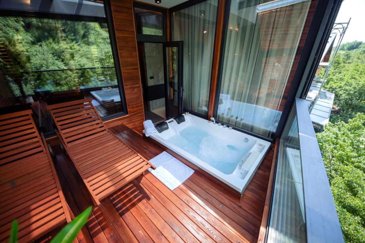 Resort Ujevara E Drinit 페야 외부 사진