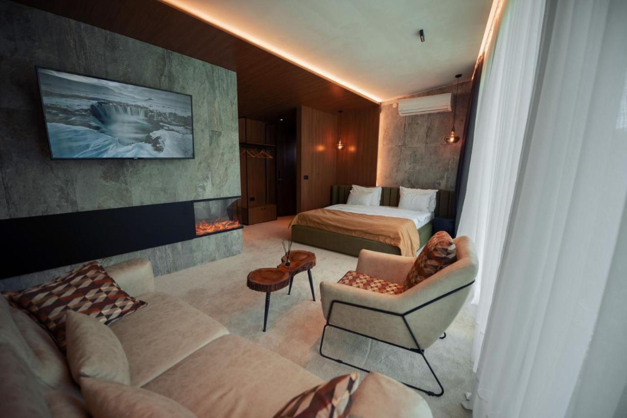 Resort Ujevara E Drinit 페야 외부 사진