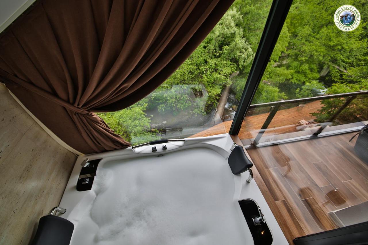 Resort Ujevara E Drinit 페야 외부 사진